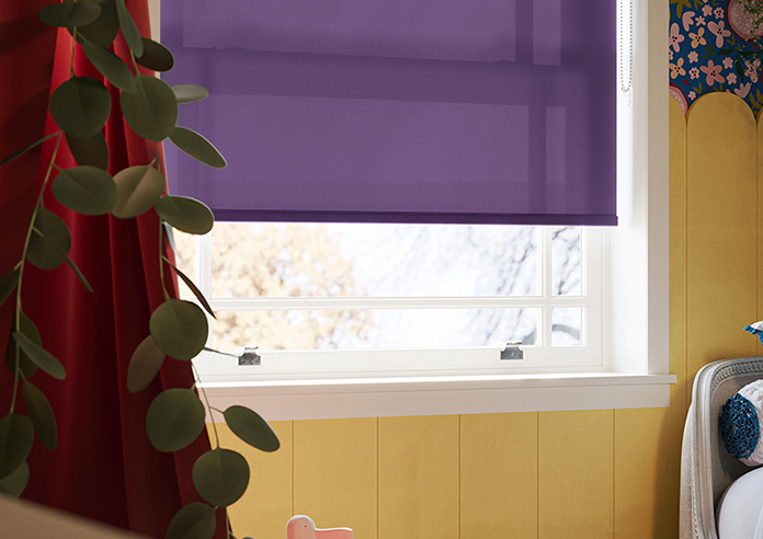 Trapani, Plum - Roller Blind - Image 5